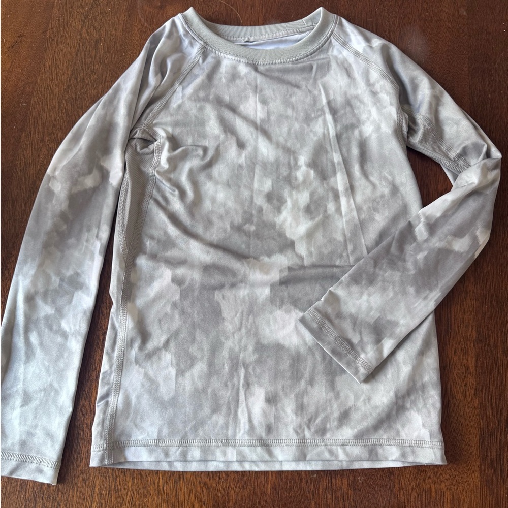 All in Motion Kids Camouflage Gray Long Sleeve Tee